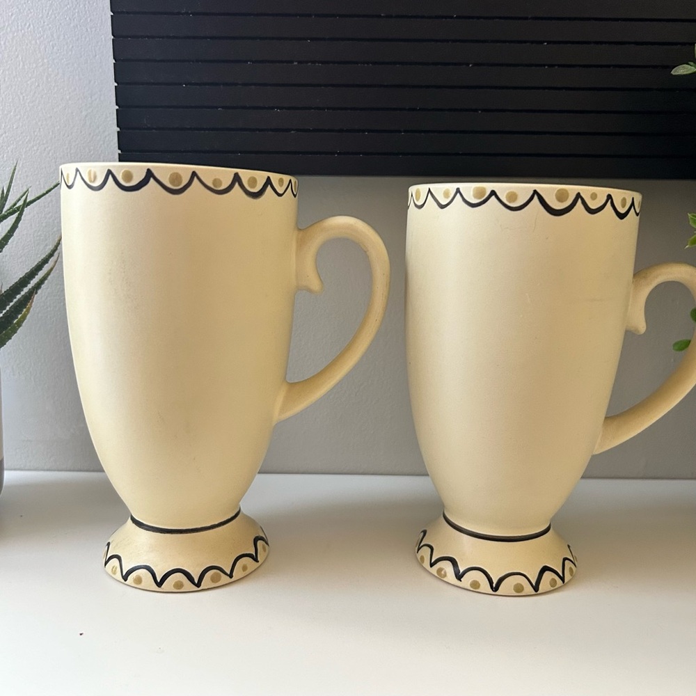 Vintage Cream tall latte Ceramic Mugs with Black Trim